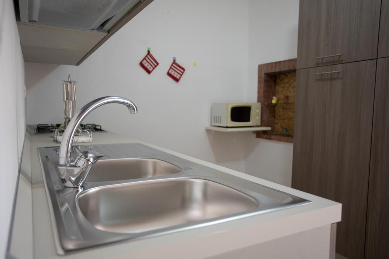 Villino Carolin Apartment Torre Lapillo Exterior photo